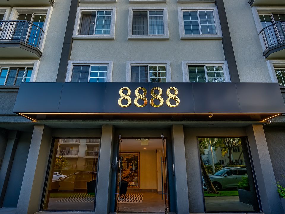 8888 LUXURY RESIDENCES