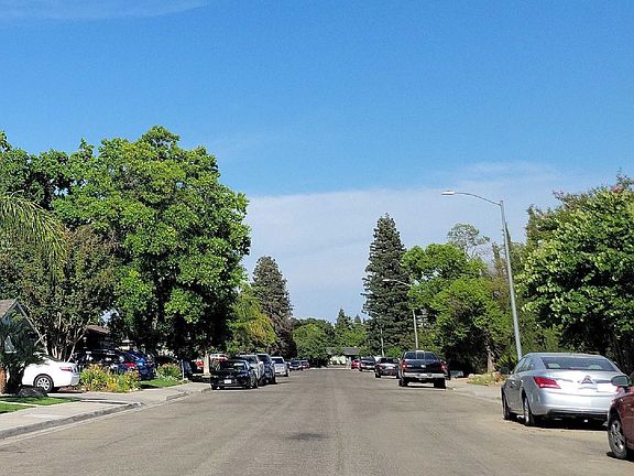 4th image of 5206 W Hampton Way