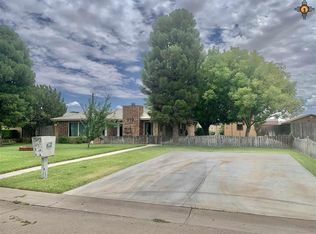 919 Countryside St, Carlsbad, NM 88220