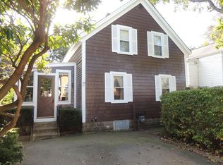 25 1/2 Lovett St, Beverly, MA 01915