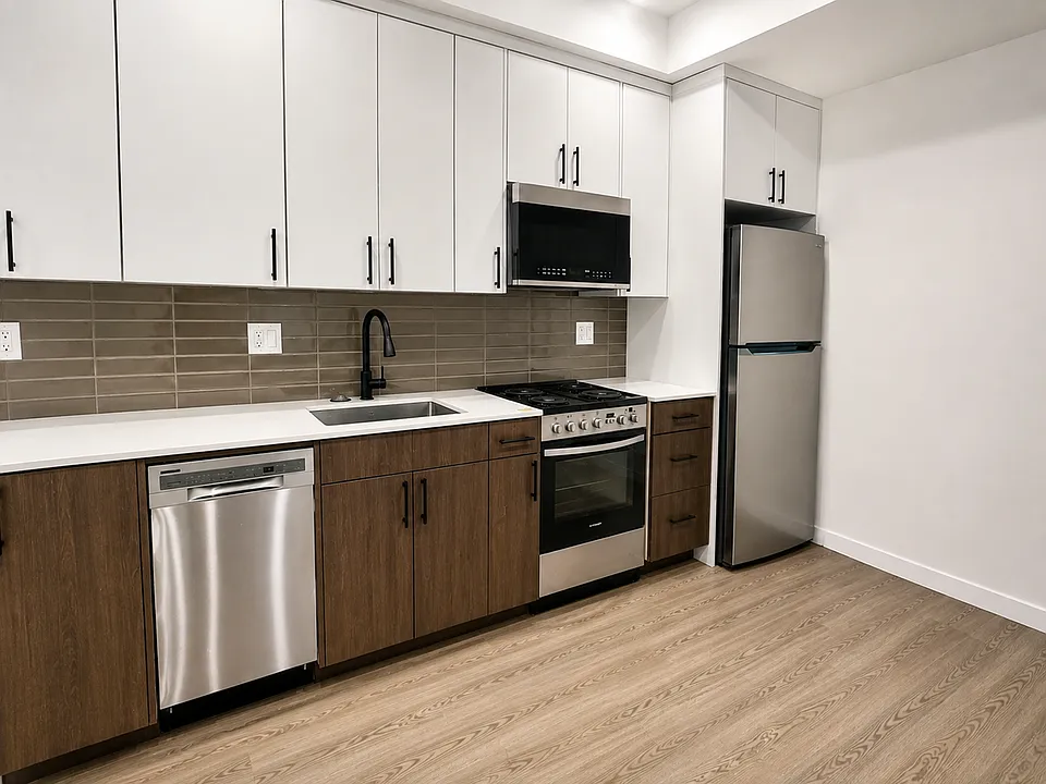 **4 Weeks Free Rent Upon Move In** | New Construction - Minutes From Downtown Pdx