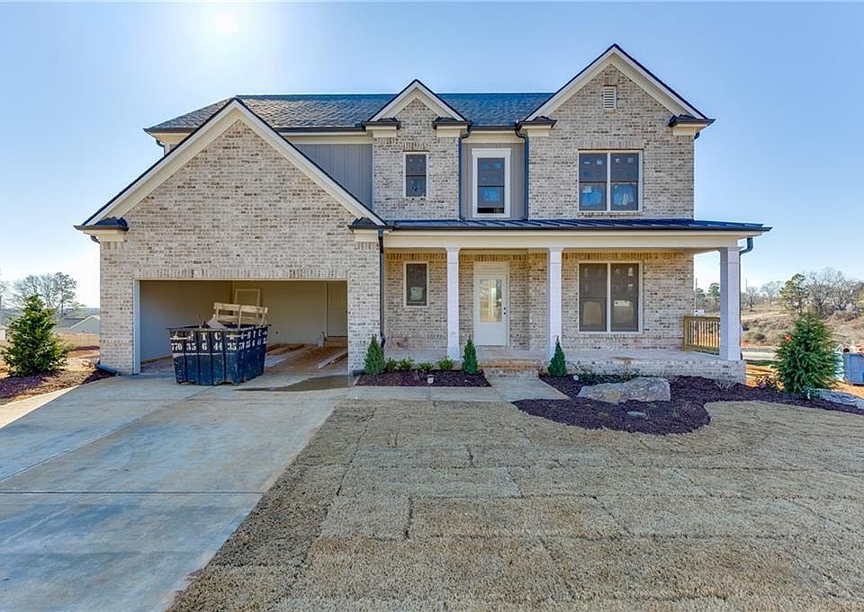 1st image of 225 Smokey Rd