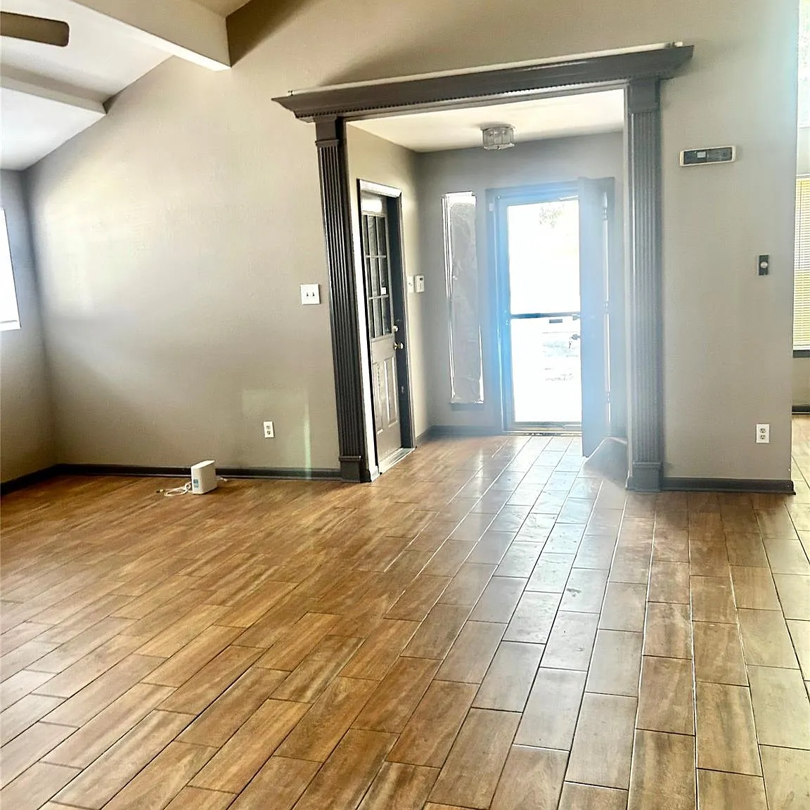 3 bed, 2.0 bath, 1586 sqft, $1,700 — Photo 4