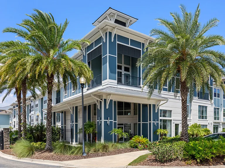 Modern apartments in Jacksonville