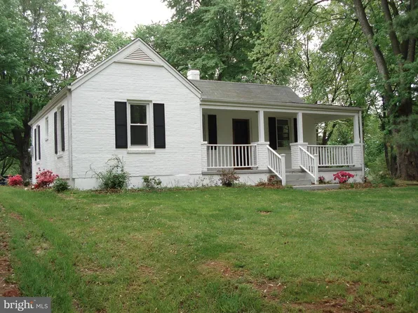 4009 Graceland Ln, Catlett, VA 20119