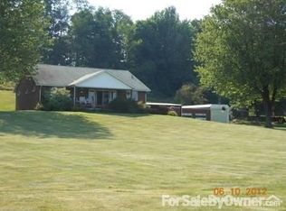 4011 Blackburn Dr, Minerva, OH 44657