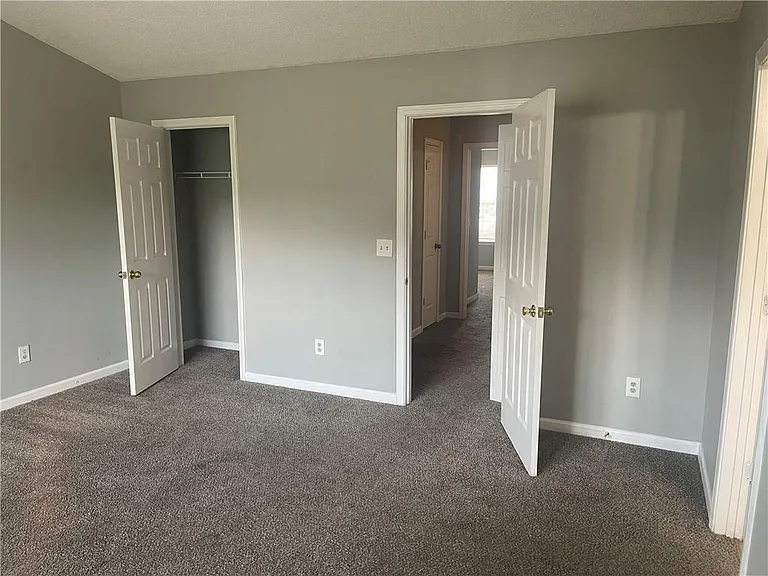 5322 Creekview Ln — Photo 19
