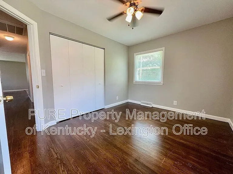 328 Harvard Dr — Photo 22