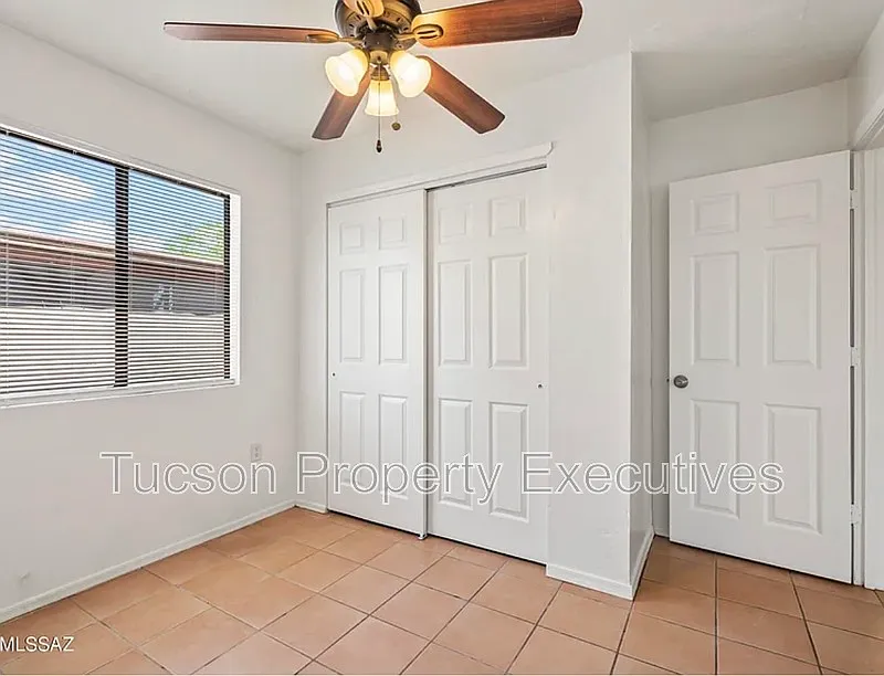 1107 W Sonora St #1