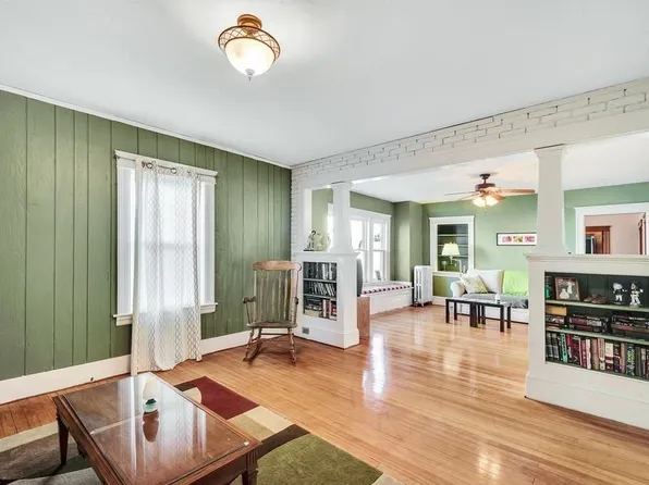 (undisclosed Address), Worcester, MA 01603