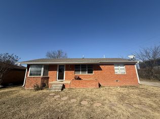 734 E 30th St, Ada, OK 74820
