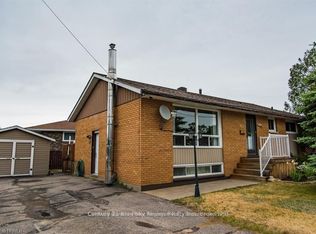 62 Joseph St, North Bay, ON P1A 1M1