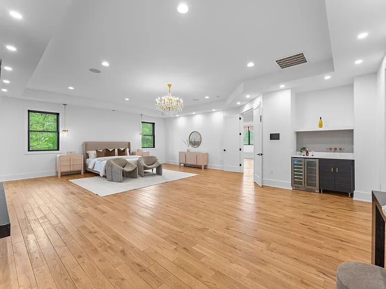 608 Walker Rd — Photo 19
