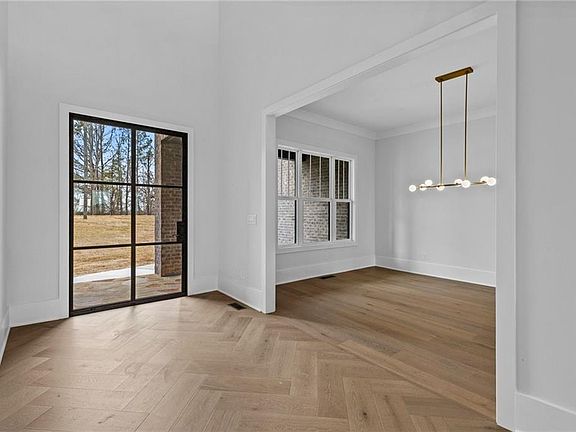 5th image of 3267 N Bogan Rd