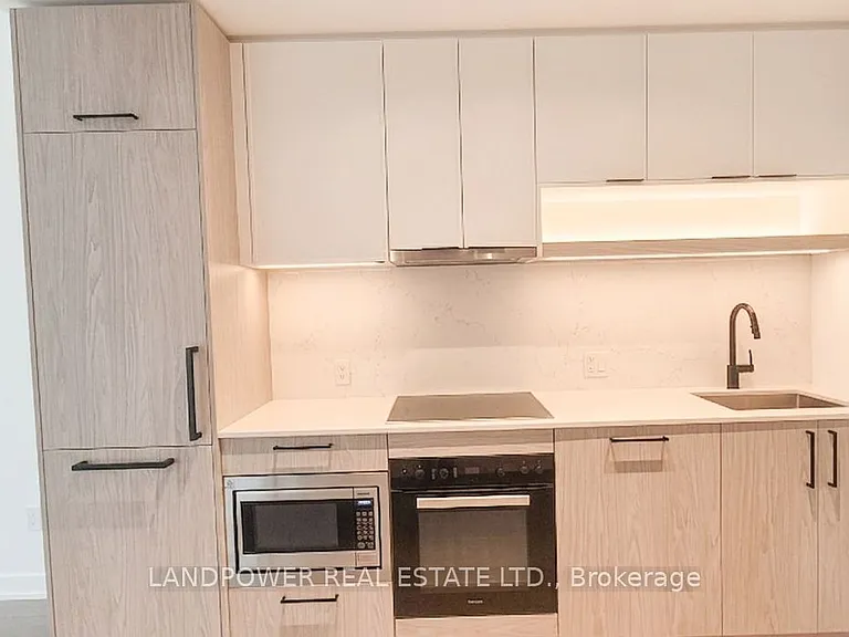 91 Montclair Ave #802 — Photo 9
