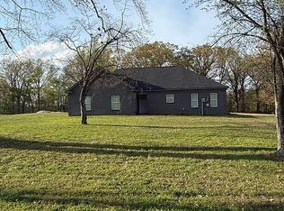 1482 Windy Ln, Southaven, MS 38671