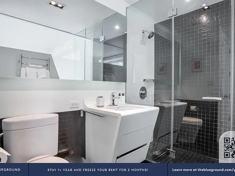 123 Washington St #29H — Photo 11