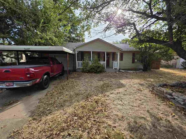 2405 NW 13th St, Lawton, OK 73507