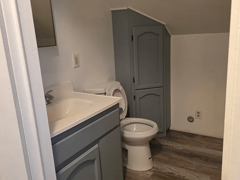 350 Grandview Dr #100 — Photo 10