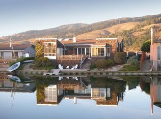 151 Dipsea Rd, Stinson Beach, CA 94970