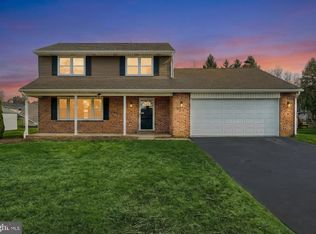 2510 Redwood Rd, Dover, PA 17315