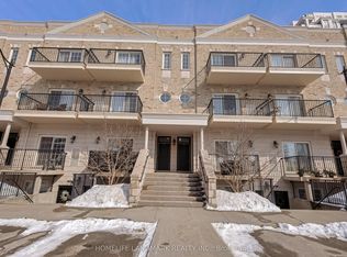 133 Park St #4, Waterloo, ON N2L 0B2