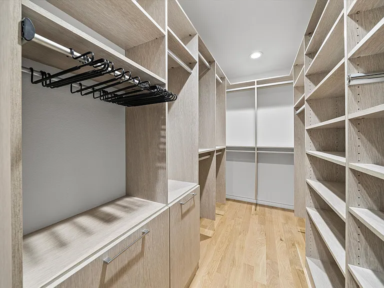 12408 Cedar Bend Dr — Photo 34