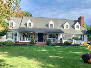 1135 Glamorgan St, Alliance, OH 44601