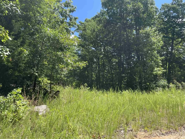 Cozy Loop, Saltillo, TN 38370