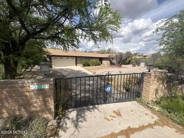 390 Quail Ct, Rio Rico, AZ 85648