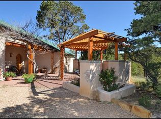151 Pinon Trl, Cedar Crest, NM 87008