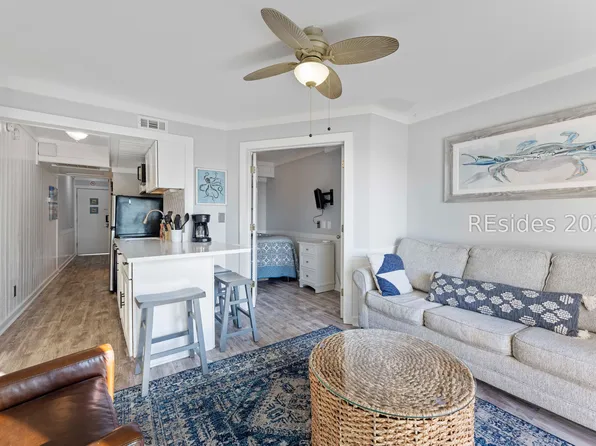 4 N Forest Beach Dr APT 127, Hilton Head Island, SC 29928