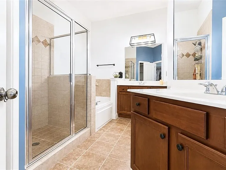 2540 Village Creek Lndg SE — Photo 31