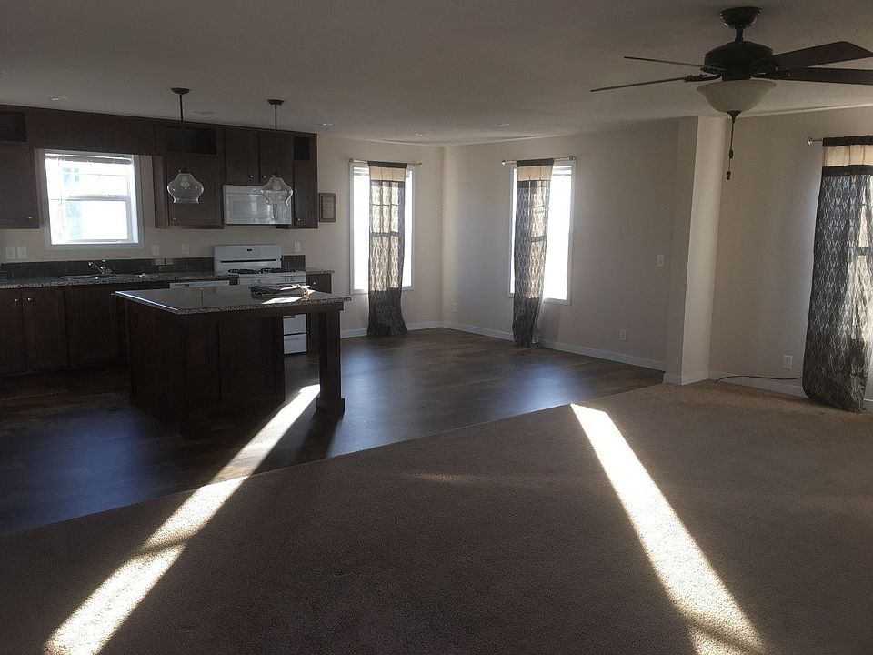 2nd image of 105 20th St NW #474
