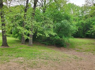 11094 Orpha Rd, Farmington, AR 72730