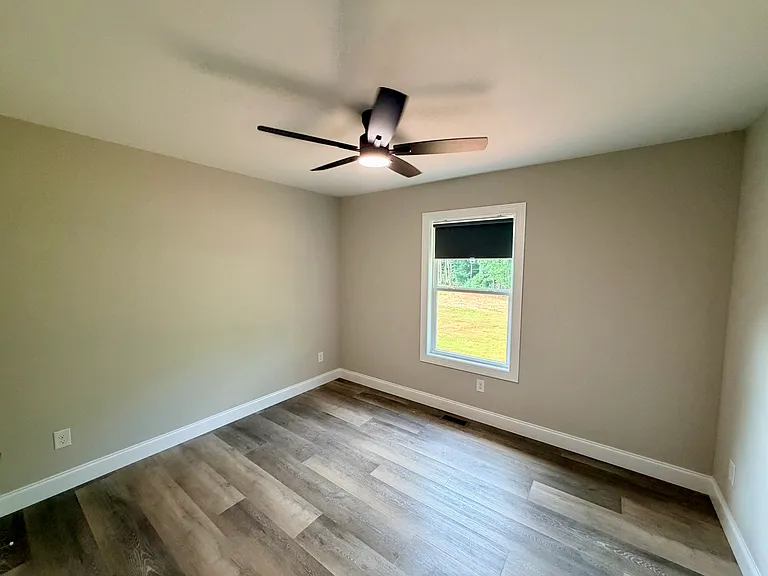 6415 Little Mountain Rd — Photo 41