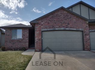 7413 E Summerside Pl, Wichita, KS 67226