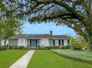 303 E 63rd St, Savannah, GA 31405