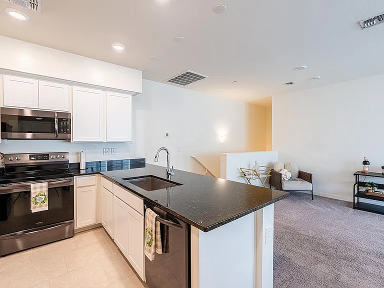 2750 S Voyager Dr #101 — Photo 8