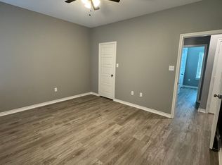 551 Ivy Ln, Chandler, TX 75758