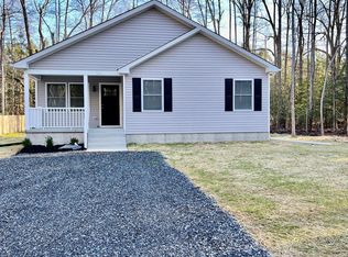 584 Circle Ln, Colonial Beach, VA 22443