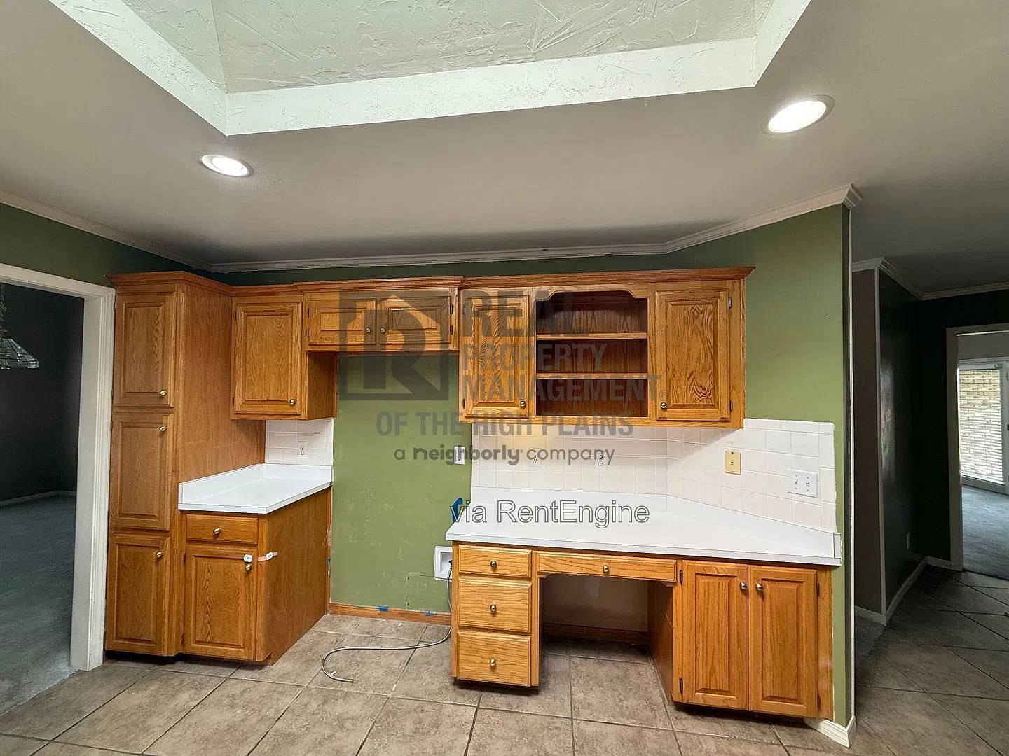3 bed, 2.0 bath, 2166 sqft, $2,800 — Photo 3
