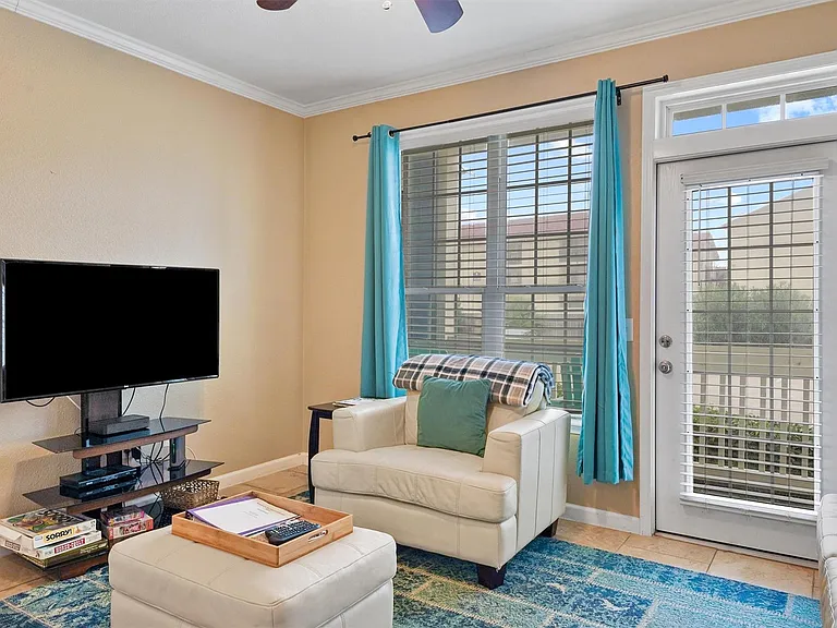 7000 Seawall Blvd #911 — Photo 8