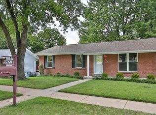 9971 Chileswood Dr, Saint Louis, MO