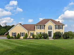 24 Old Farm Rd, Litchfield, CT 06759