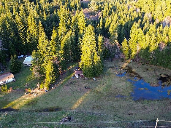 2nd image of 3190 E Hoquiam Road