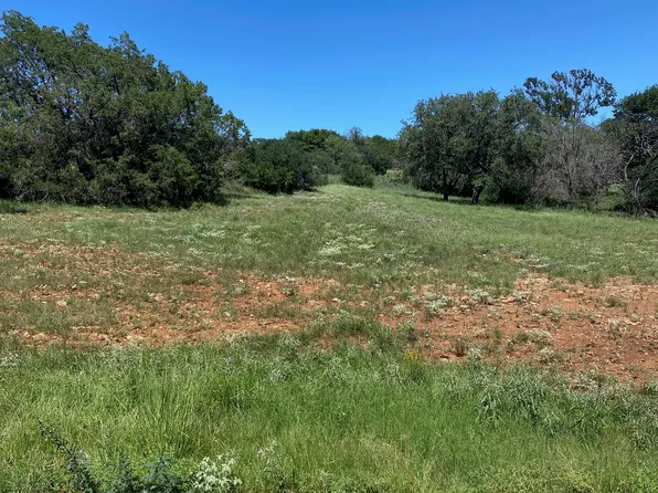 W25058 Apachetears White, Horseshoe Bay, TX 78657