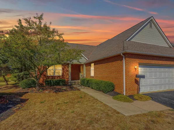 6949 Greensview Village Dr, Canal Winchester, OH 43110