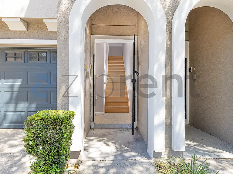 522 Wheaton Trent Pl — Photo 4