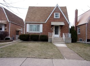 5304 S Massasoit Ave, Chicago, IL 60638